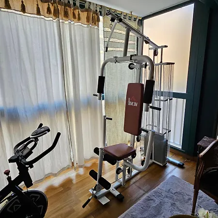 1 Min De La Plage, 3 Chambres, Terrasse Et Jardin アパート *