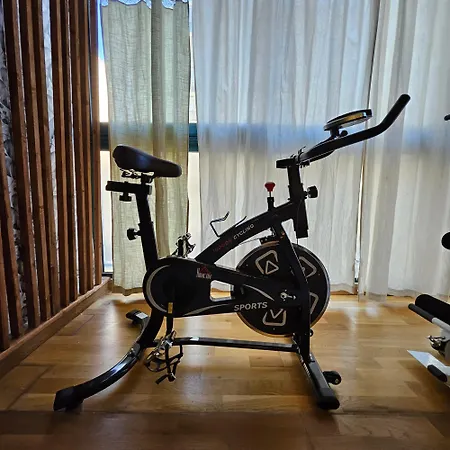 Appartamento Metro Sport - Musculation -velo -beach -veranda - Garden - Enfant-baby Foot -flechette -jouets *